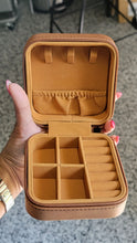 Load image into Gallery viewer, Travel Jewelry Case