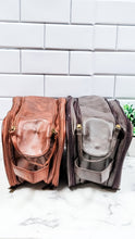 Load image into Gallery viewer, Custom Leather Toilet Bag