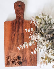 Load image into Gallery viewer, Happy Holidays Mini Cheeseboard