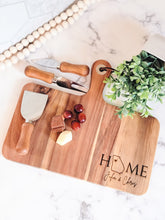 Load image into Gallery viewer, Home State Cheeseboard